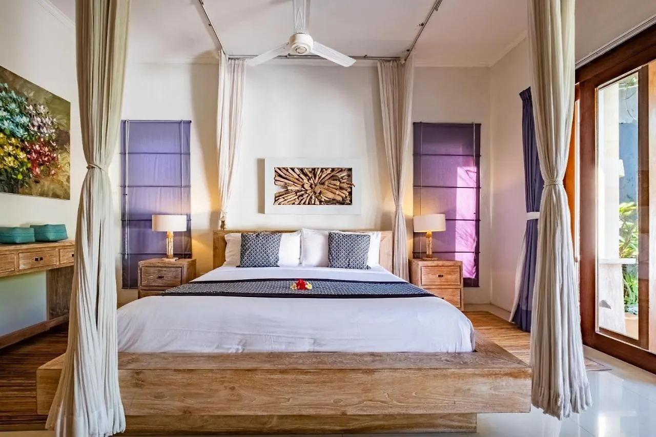Central Seminyak Villa Martini