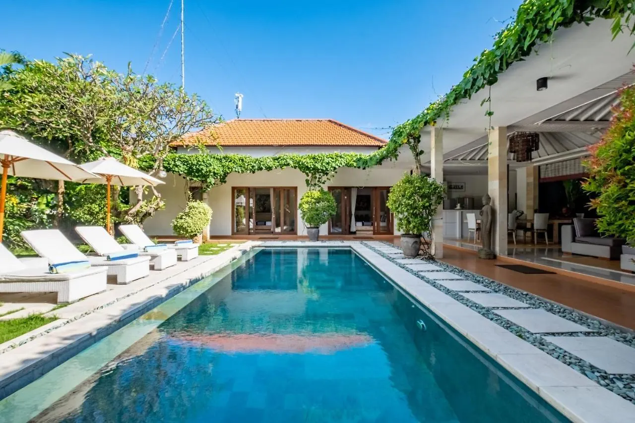 Central Seminyak Villa Martini contacts