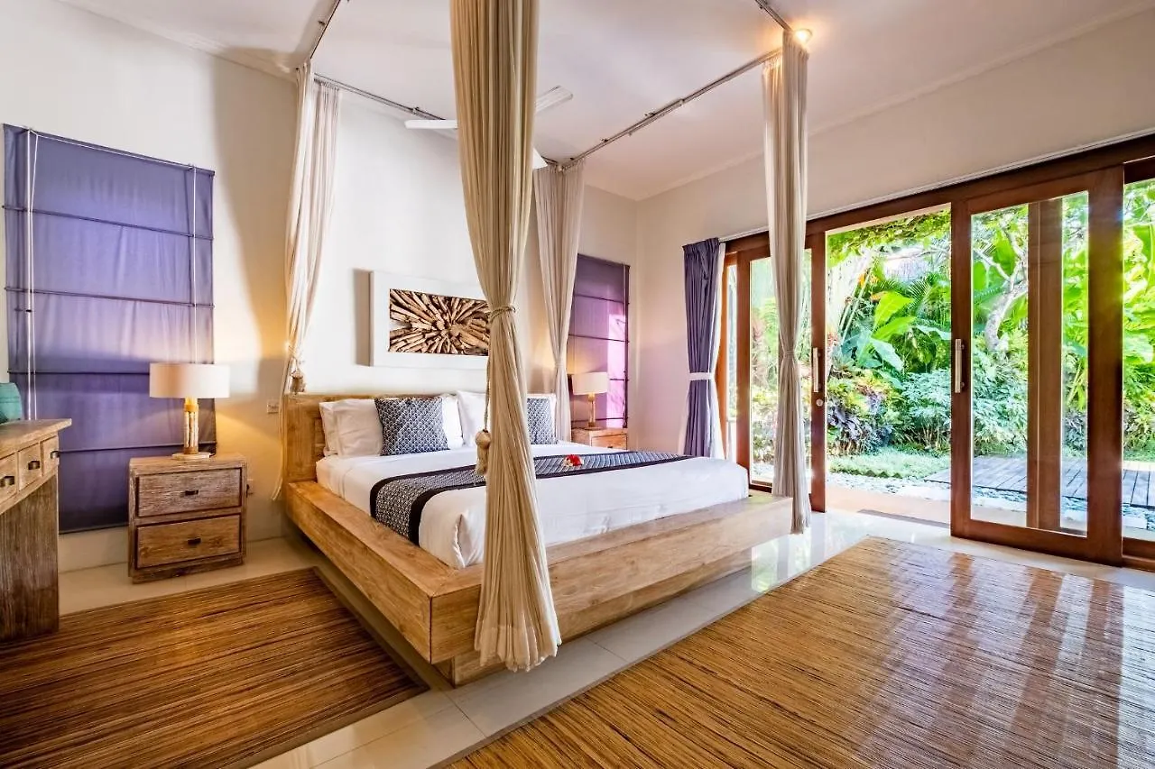 Central Seminyak Villa Martini Indonesia