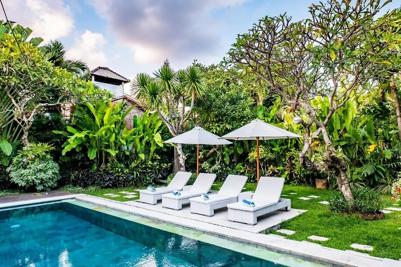 Central Seminyak Villa Martini